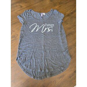 Future Mrs. Gray Scoop Neck T-Shirt XS Alva 96% Rayon 4% Spandex